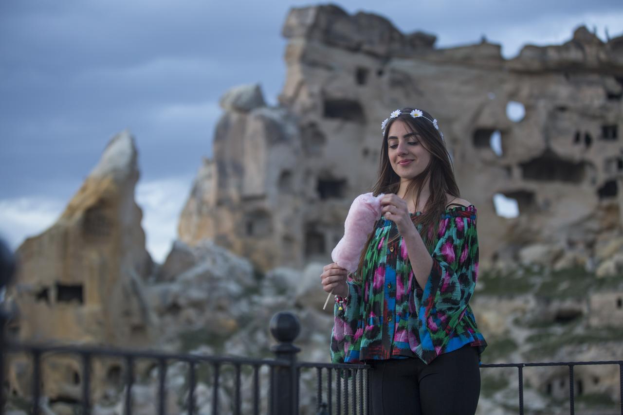 גורמה Agarta Cave Hotel מראה חיצוני תמונה